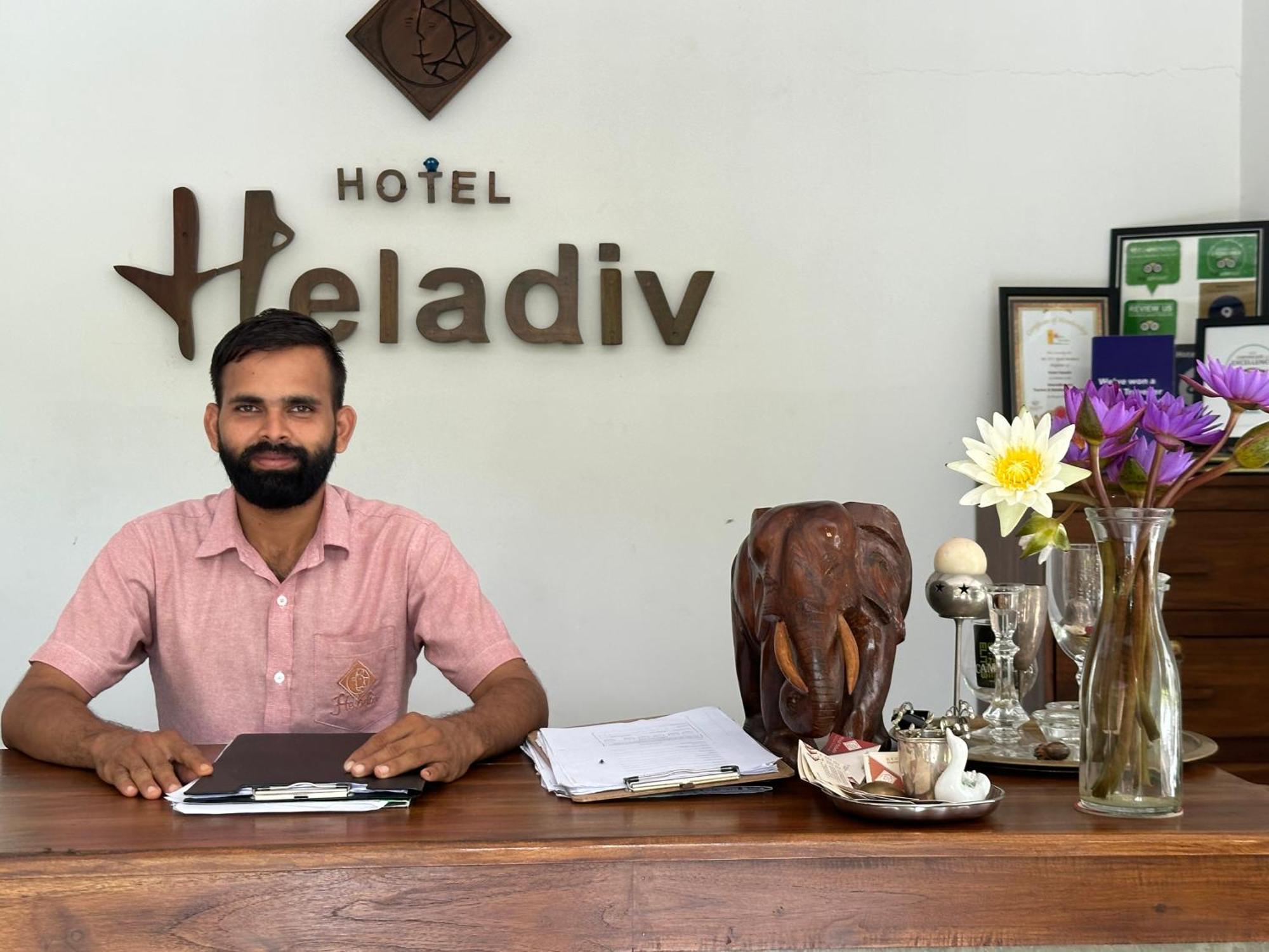 Hotel Heladiv Anuradhapura Bagian luar foto